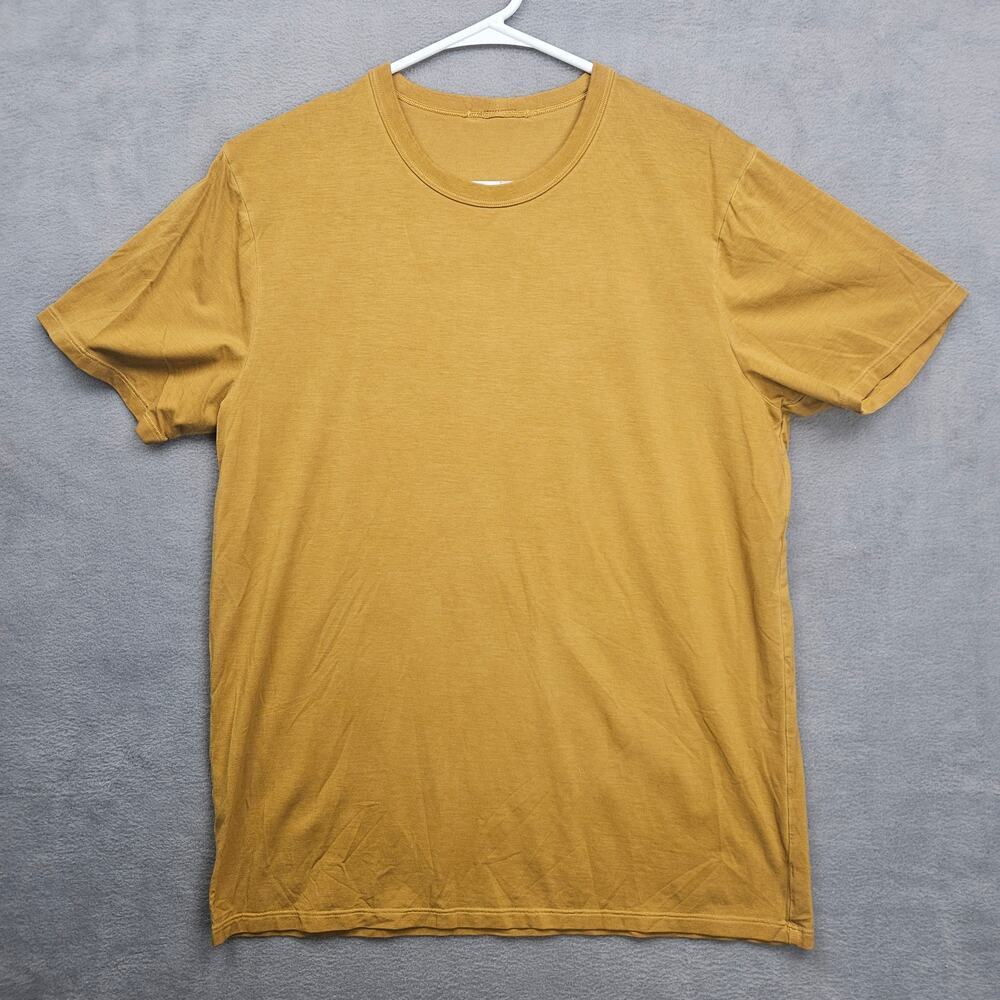 lululemon athletica Men's Mustard Short Sleeve Crew Tee